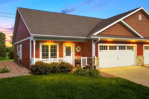 841 Barson, Onalaska, WI 54650 photo 1
