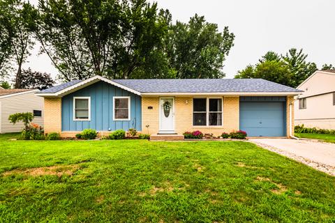 1043 Hickory, Onalaska, WI 54650 photo 1