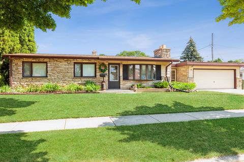6274 W Stack, Milwaukee, WI 53219 photo 1