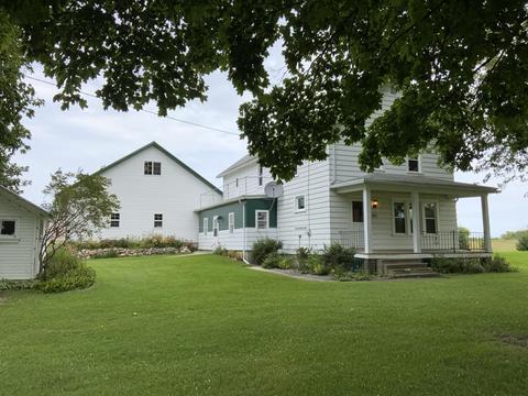 8724 Post, Kossuth, WI 54247 photo 1