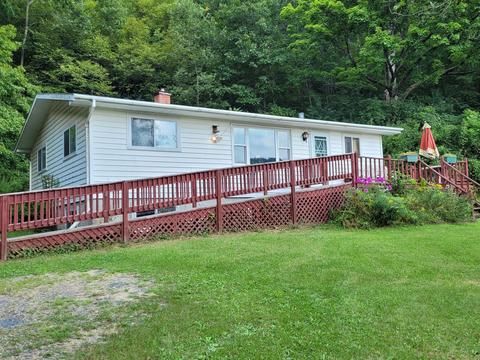466 E Kickapoo St, Readstown, WI 54652 photo 1