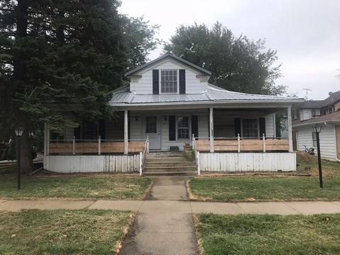 129 S Third, Delavan, WI 53115 photo 1