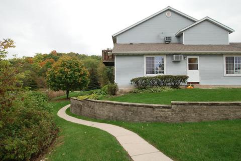 501 Slinger Rd #E-1, Slinger, WI 53086 photo 1