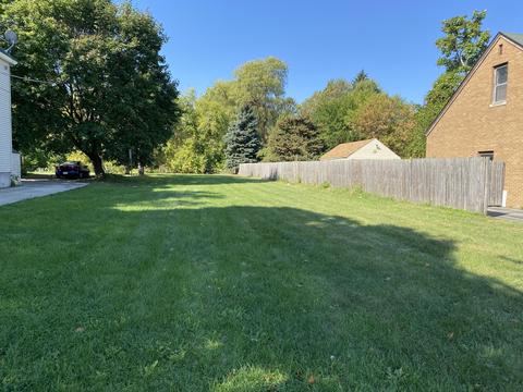 5036 14th, Kenosha, WI 53140