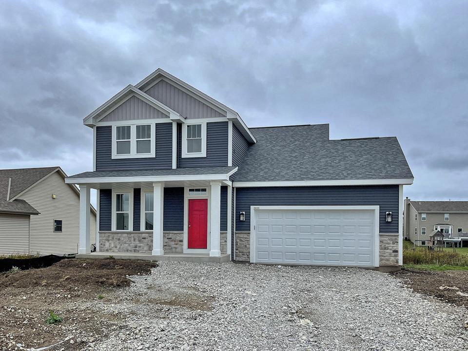 3823 Perennial Pkwy, Franksville, WI 53126 16 Photos MLS 1766557