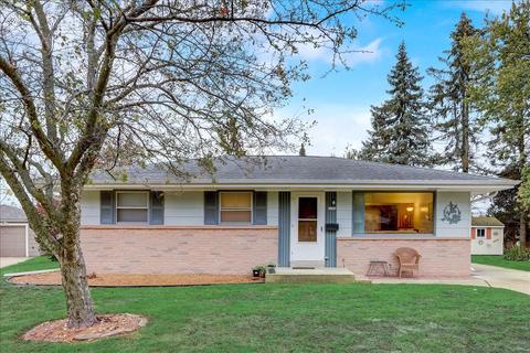 6104 Downing, Greendale, WI 53129 photo 1