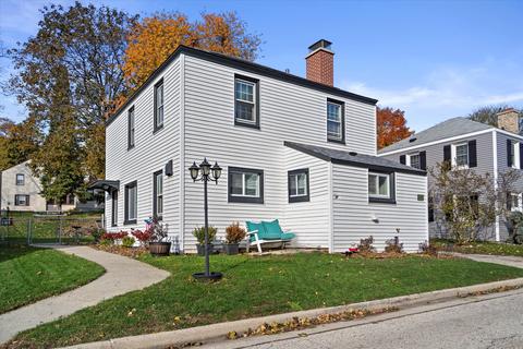 5595 Angle, Greendale, WI 53129 photo 1
