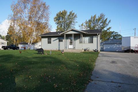 4338 E Studio, Oak Creek, WI 53154 photo 1