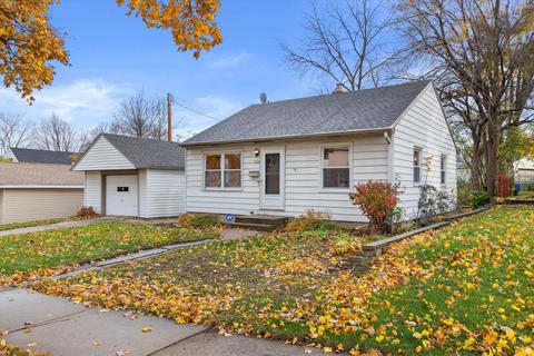 6121 W Stack, Milwaukee, WI 53219 photo 1