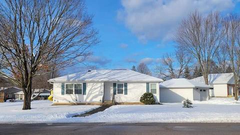 502 E Gerue, Stephenson, MI 49887 photo 1
