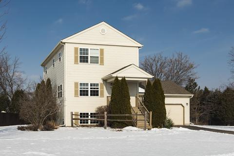 104 Amanda, Mukwonago, WI 53149 photo 1