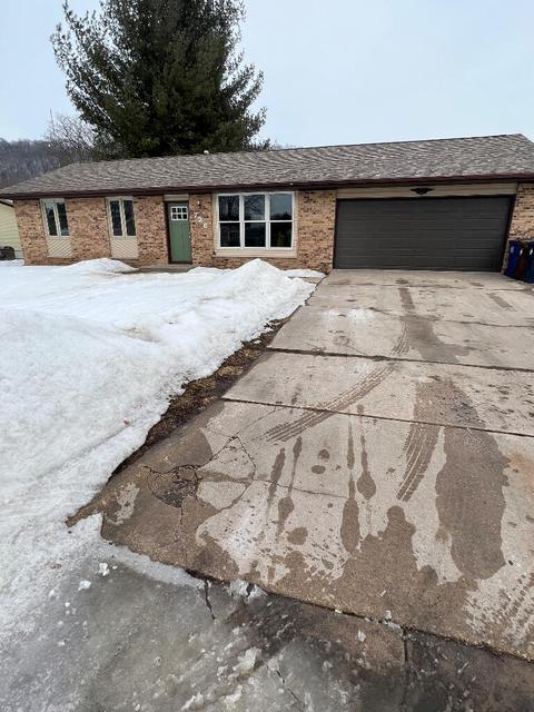 720 Hanson, Onalaska, WI 54650 photo 1