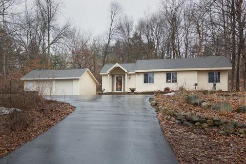 760 Slinger, Slinger, WI 53086 photo 1
