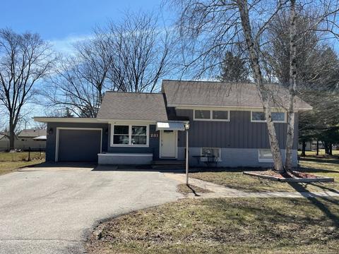 231 Eagle, Eagle, WI 53119 photo 1