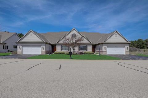 1794 Cedar Rdg, Slinger, WI 53086 photo 1