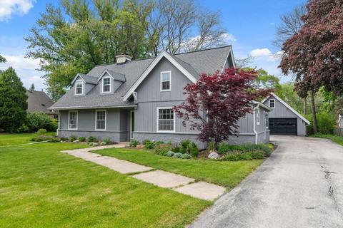 140 E Green Tree, Fox Point, WI 53217 photo 1