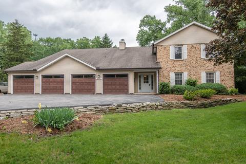 325 Riverview #2, Delafield, WI 53018 photo 1