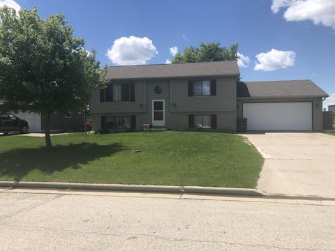 208 Ruby St, Reeseville, WI 53579 photo 1