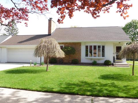 1508 Cherry, Manitowoc, WI 54220 photo 1