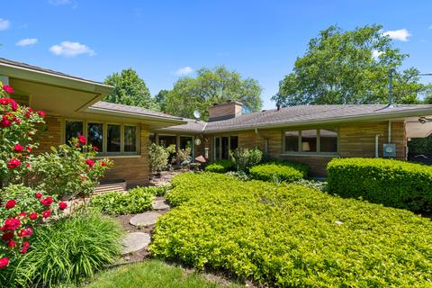 151 W Blackhawk, Fox Point, WI 53217 photo 1