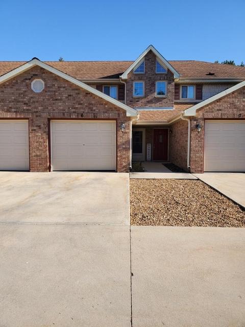 1507 Clarence #6, West Bend, WI 53095