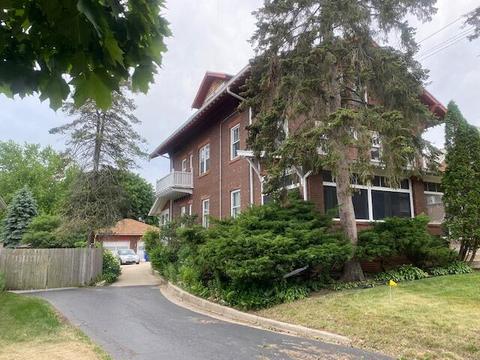 519 61st, Kenosha, WI 53143