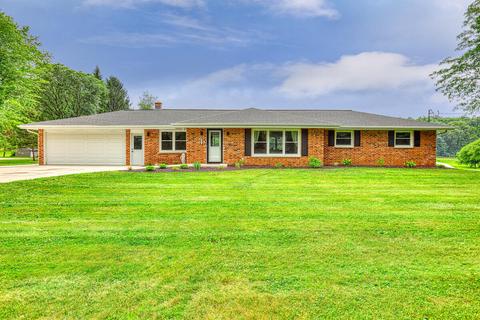 3350 Willow Crk, Colgate, WI 53017 photo 1