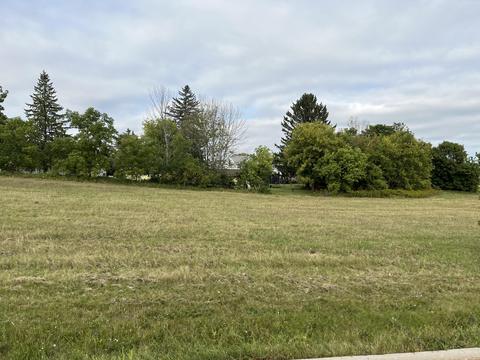 628 Ridge Pointe #LT 3, Plymouth, WI 53073