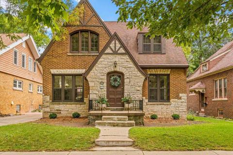 439 E Oklahoma, Milwaukee, WI 53207 photo 1