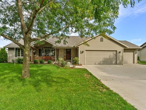 1841 Beechtree, Howards Grove, WI 53083 photo 1