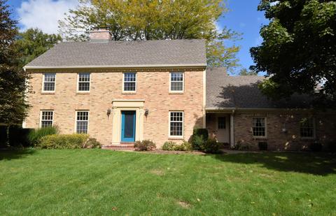 5 Maplewood, Wind Point, WI 53402 photo 1
