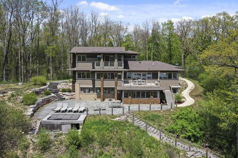 W1905 Itsa Little, East Troy, WI 53120