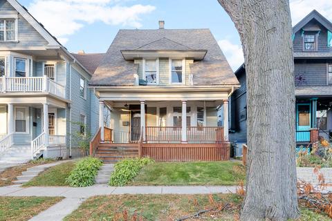 1922 E Webster, Milwaukee, WI 53211 photo 1