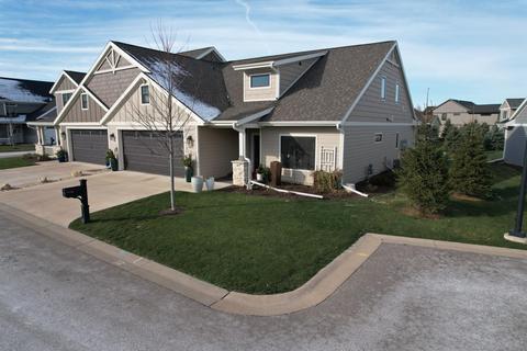323 River, La Crosse, WI 54601 photo 1