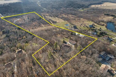 n6279 Paradise Drive, Spring Prairie, WI 53105