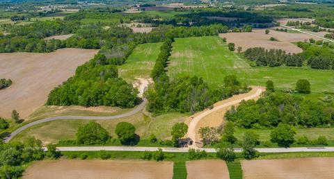 Lt6 E Moraine, Farmington, WI 53040