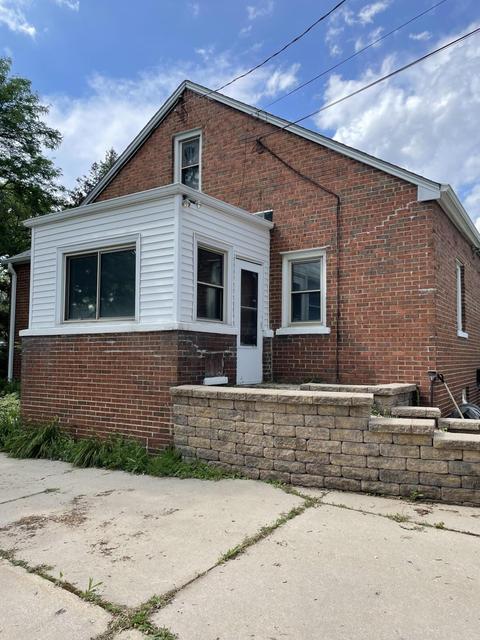 4844 S 20th, Milwaukee, WI 53221