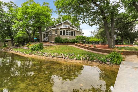 n1498 Powers Lake Road, Bloomfield, WI 53128
