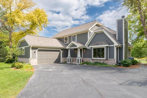 n4w31587 Twin Oaks, Delafield, WI 53018