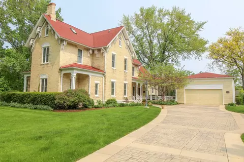 407 E Milwaukee, Fort Atkinson, WI 53538