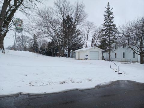 258 W Polk, Waterloo, WI 53594