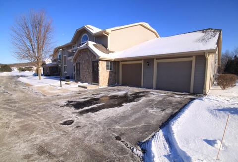 328 E Washington #1, Slinger, WI 53086 photo 1