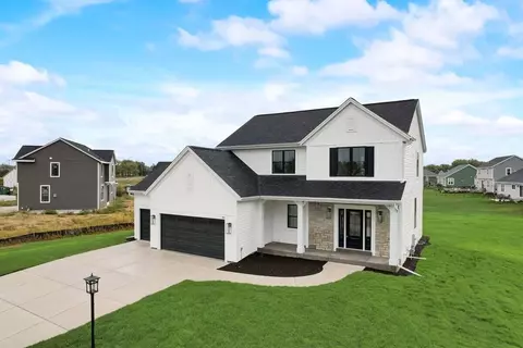 665 Twin Creeks, Dousman, WI 53118