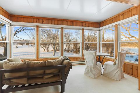 352 County Road B #10, Fontana, WI 53125
