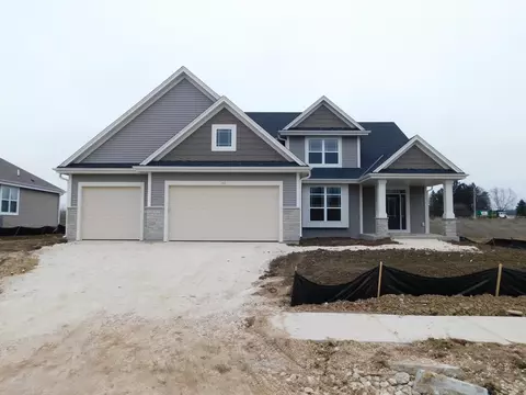920 Kohlwey, Grafton, WI 53024