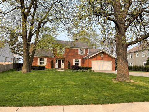 5518 N N Lk, Whitefish Bay, WI 53217