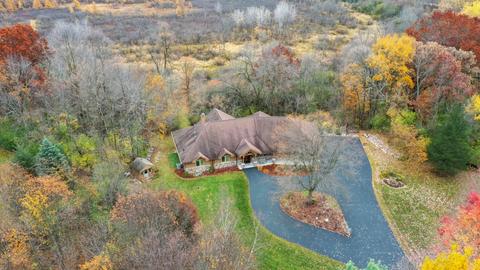 1250 St Augustine, Hubertus, WI 53033