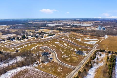 Lt6 Lake Breeze, Random Lake, WI 53075