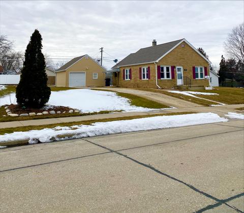1020 Roosevelt, Racine, WI 53406