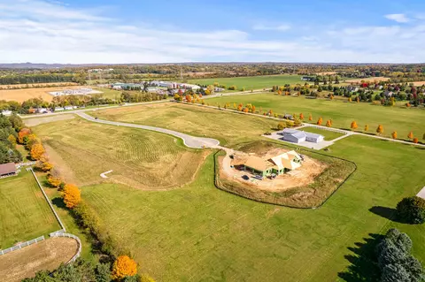 w302n7532 Canter #LT 1, Merton, WI 53029